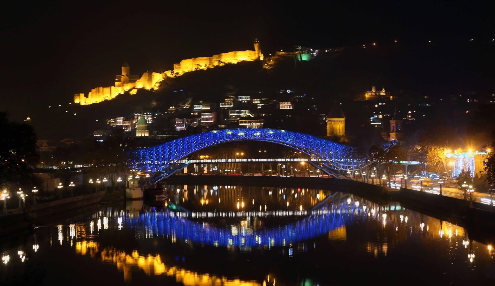 Tbiliseli Inn Tbilisi Eksteriør bilde