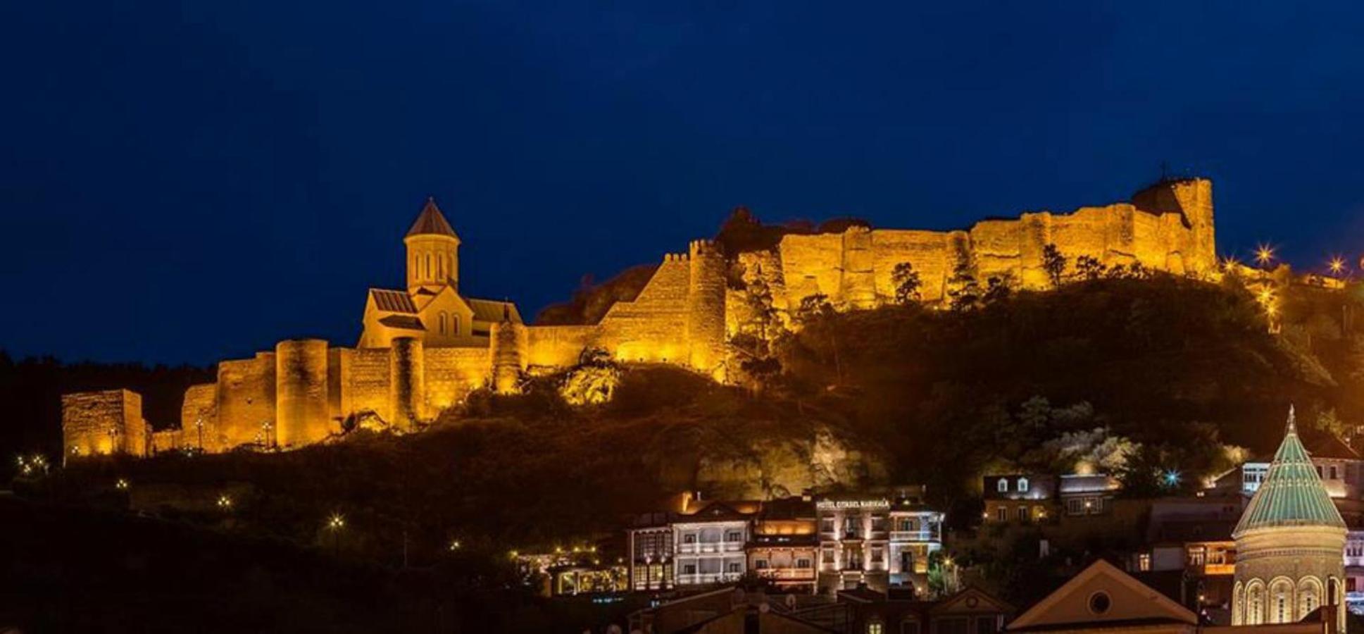 Tbiliseli Inn Tbilisi Eksteriør bilde